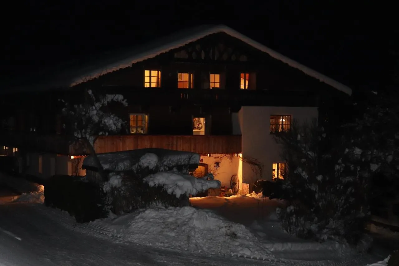 Pechhof Villa Innsbruck Farm stay